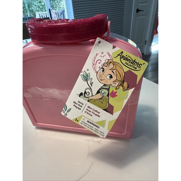 NEW Disney Animators' Collection Anna 5" Mini Doll Play Set - Picture 5 of 5